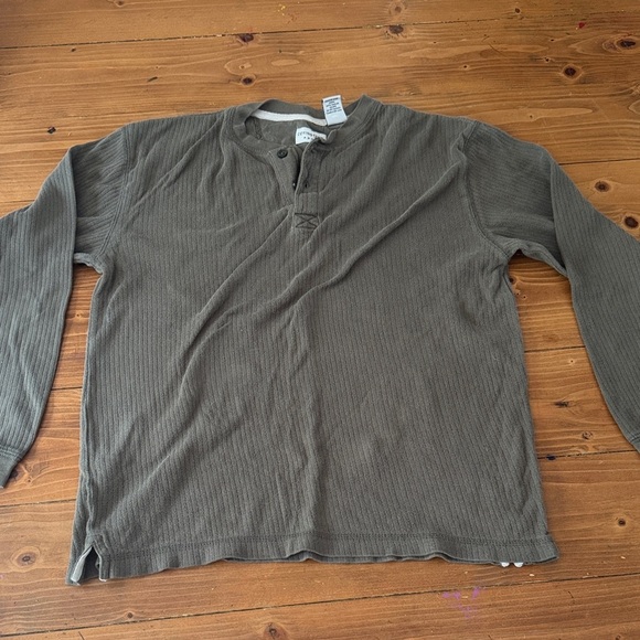 Covington Kids Olive Button Down Shirt - Picture 1 of 10